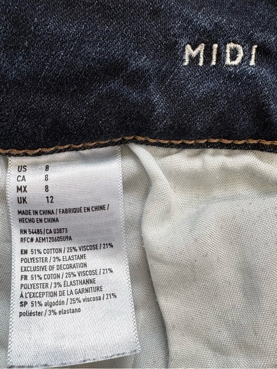 AMERICAN EAGLE OUTFITTERS Super Stretch MIDI Denim Jean Shorts Dark Wash 8 - Picture 4 of 8